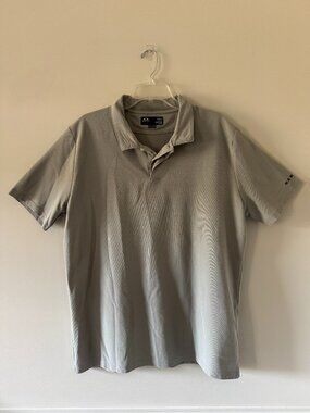 Oakley Hydrolix Regular Fit Short Sleeve Polo Mens XL Gray Left Sleeve Logo Miss